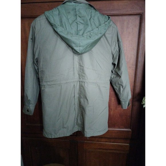 Duckerwear Jacket W/Hood, Drawstring Waist Snapon Fastening. W/ Quilted Vest... - Picture 7 of 16